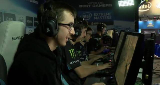 数字化和智 数字化和智