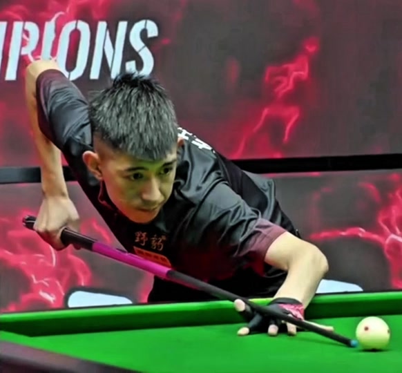 通过精准的 通过精准的